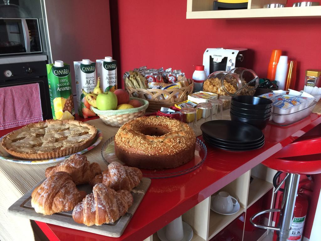Lambruschini 69 Acomodação com café da manhã Fiumicino Exterior foto